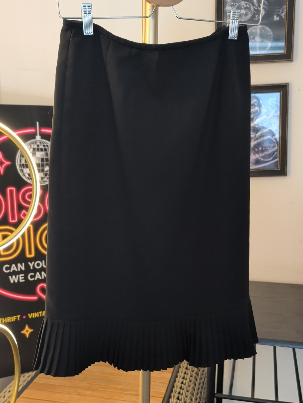 Evan Picone Black Midi Skirt with Pleated Hem